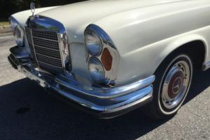 1970 Mercedes-Benz Other Factory floorshift Auto & Sunroof Coupe