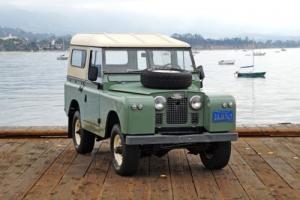 1965 Land Rover Series IIA Photo