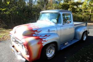 1956 Ford F-100 SHOW TRUCK