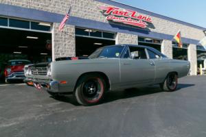 1969 Plymouth Road Runner 440 6-Pack 4 Speed Photo