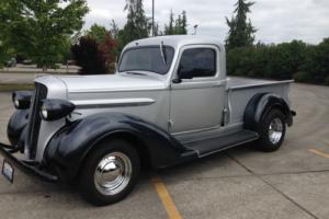 1937 Plymouth pt-50 Photo