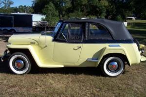 1948 Willys Jeepster convertible Photo