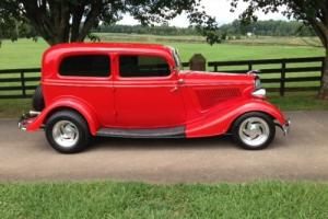 1934 Ford Photo