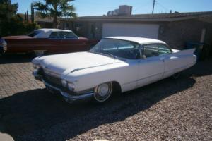 1960 Cadillac DeVille Photo