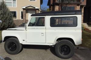 1982 Land Rover Defender Hard Top & Roll Cage with Soft Top Photo