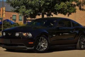 2012 Ford Mustang GT Premium 5.0 6-SPEED! Photo