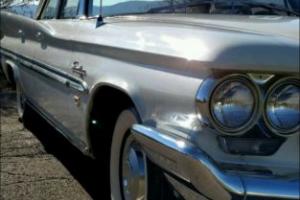 1960 Chrysler Saratoga Photo