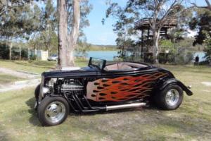 Hot Rod 1933 Ford Roadster Photo