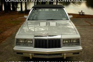 1985 Chrysler LeBaron Photo