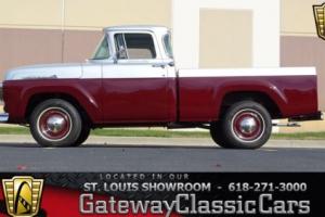 1958 Ford F-100 --