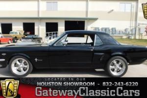 1965 Ford Mustang --