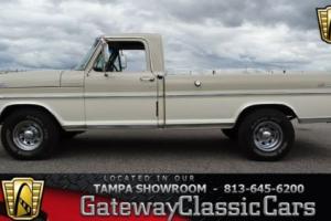 1967 Ford F-250 -- Photo