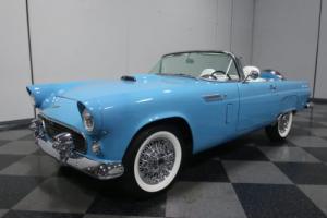 1956 Ford Thunderbird
