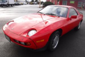 1982 Porsche 928 Photo