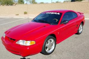 1994 Ford Mustang Photo