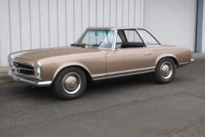 1965 Mercedes-Benz SL-Class Photo