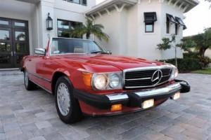 1987 Mercedes-Benz SL-Class 560SL Roadster Photo