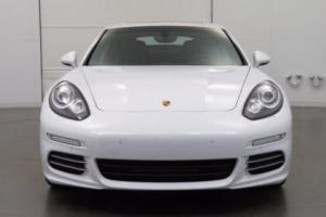 2014 Porsche Panamera 4dr Hatchback 4 Photo