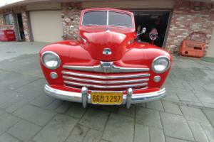 1947 Ford Convertable Photo
