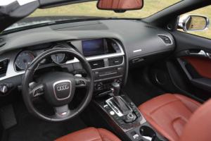 2011 Audi S5 Photo