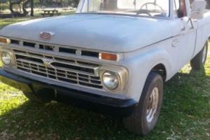 1966 Ford F-100 Photo