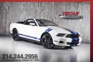 2012 Ford Mustang V6 Convertible Show Car Photo