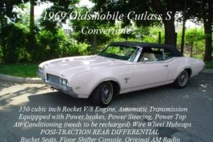 1969 Oldsmobile Cutlass Cutlass "S" Photo