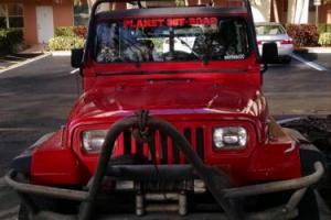 1995 Jeep Wrangler Photo