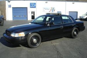 2011 Ford Crown Victoria Photo