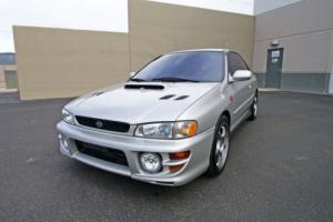 1999 Subaru Impreza Photo