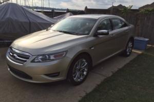 2011 Ford Taurus Limited Photo
