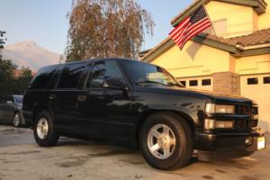 2000 Chevrolet Tahoe Limited Photo