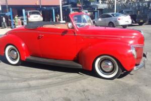 1939 Ford Convertable Photo