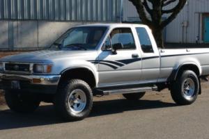 1992 Toyota PICKUP