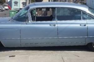1960 Cadillac DeVille Photo