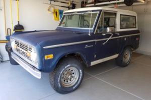 1975 Ford Bronco Explorer interior package Photo