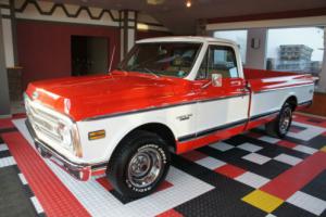 1969 Chevrolet C-10 C/10 Custom Sport Truck