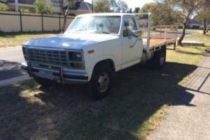 FORD F350 Swb 351 4 speed p/s factory a/c gas research 81 suit tow truck f100 v8