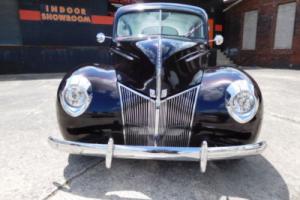 1940 Ford DELUXE ALL STEEL