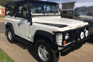 1997 Land Rover Defender Photo