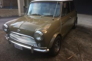 Morris - Mini 1971 (mock Cooper S - with genuine Cooper S engine and gearbox) Photo