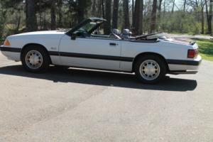 1990 Ford Mustang GT  OPTIONS  5.0  W/AUTOMATIC Photo