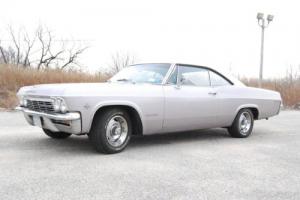1965 Chevrolet Impala Supersport