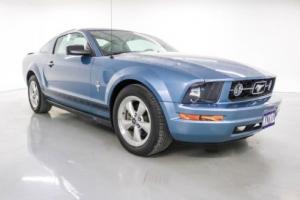 2007 Ford Mustang Deluxe Photo