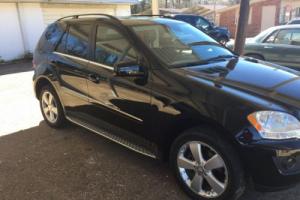 2011 Mercedes-Benz M-Class ML350ATIC AWD P1 SUNROOF NAV Photo