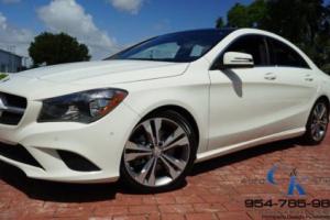 2014 Mercedes-Benz CLA-Class CLA250 NAV PANORAMIC ROOF PARKTRONIC 1-OWNER!!! Photo