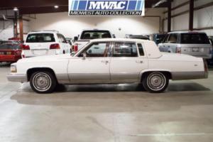 1991 Cadillac Brougham 4dr Sedan