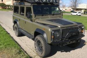 1985 Land Rover Defender Photo