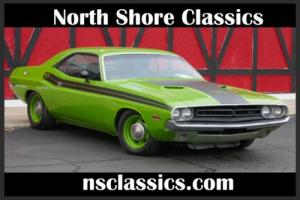 1971 Dodge Challenger -4 SPEED WITH 383 BIG BLOCK-CALI CAR-RT TRIBUTE-SO
