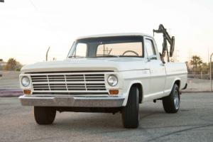 1968 Ford F-100 Photo